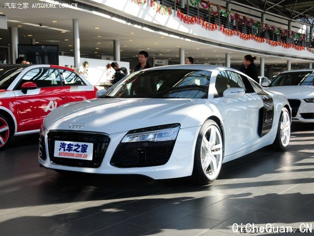 奥迪奥迪(进口)奥迪R82014款 4.2 FSI quattro