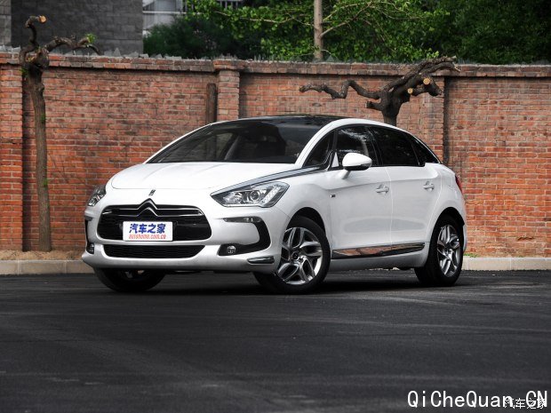 ѩ DS 5 2014 1.6T °THP160