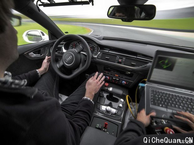 µRS µRS 7 2015 Sportback Piloted Driving Concept