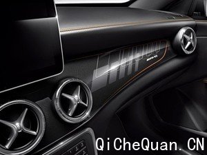 -AMG CLAAMG 2015 CLA 45 AMG Shooting Brake OrangeArt Edition