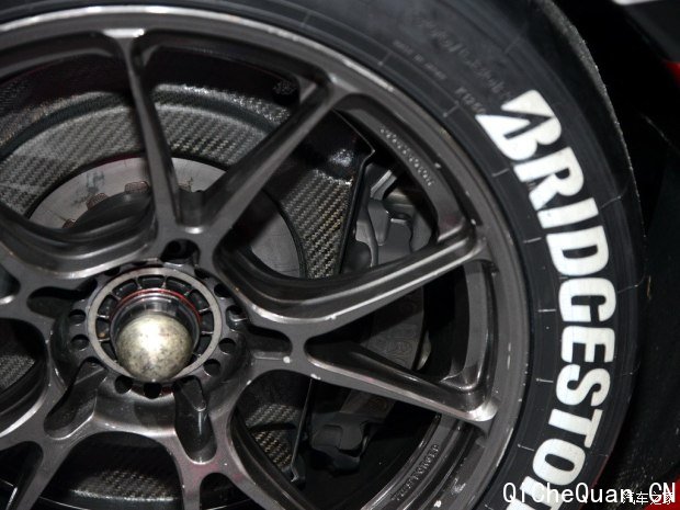 雷克萨斯 雷克萨斯RC 2015款 F 5.0L 巅峰版 雷克萨斯 雷克萨斯RC 2015款 F 5.0L 巅峰版