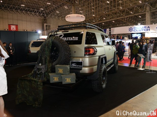 丰田(进口) FJ 酷路泽 2013款 4.0L 丰田(进口) FJ 酷路泽 2013款 4.0L