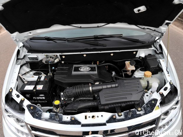 重庆力帆 乐途 2015款 1.5L S VIP