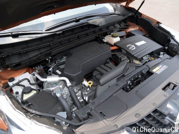 东风日产 楼兰 2015款 2.5T XL 两驱混动尊雅版
