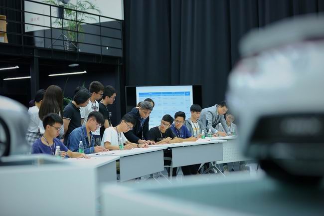产学共建 未来共创 ——Honda成功举办汽车造型设计绘图讲座