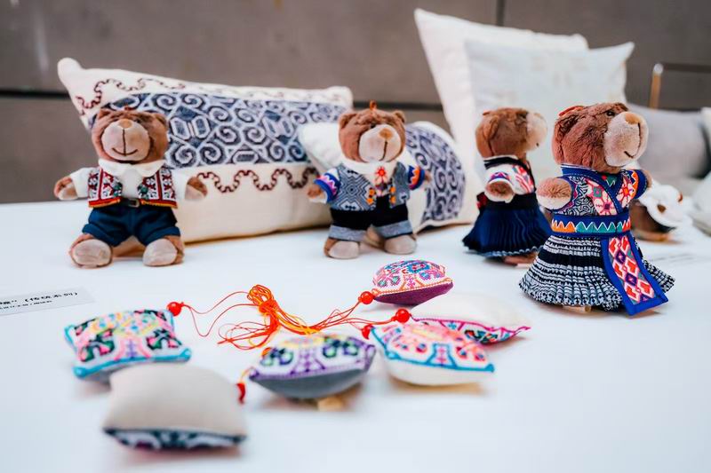 ������ҵ������η������ű������³ɹ�